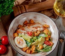Цезарь с курицей