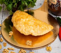 Чебурек с сыром