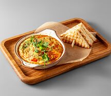 Фриттата с моцареллой и томатами