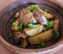Жареный картофель с говяжьей печенью