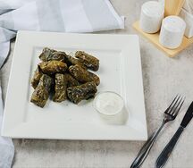 Долма из винoградных листьев