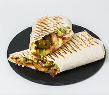 Двойная шаверма в лаваше мексиканская