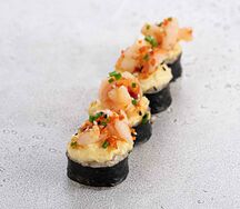 Запеченный ролл с креветкой и сыром (4 шт)