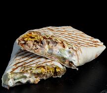 Шаурма Супер с курицей и сыром