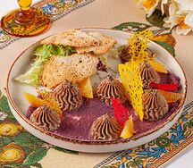 Паштет из куриной печени с луковым мармеладом