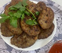 Макароны с котлетами халяль