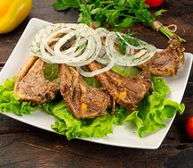 Шашлык из бараньей корейки
