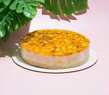 Торт Йогуртовый с манго и маракуйей