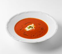 Томатный суп со страчателлой