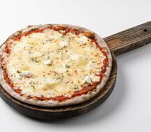 Ржаная пицца пять сыров