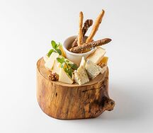 Ассорти итальянских сыров