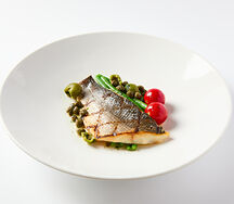 Сибас с кенийской фасолью и оливками ночералла