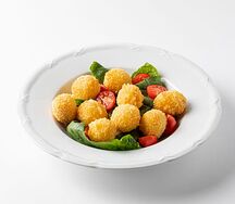 Сырные шарики из моцареллы