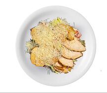Салат Цезарь с курочкой