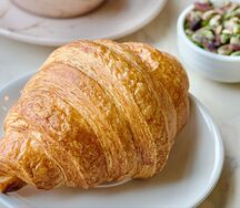 Круассан с начинкой
