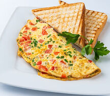 Королевский омлет с сыром и овощами