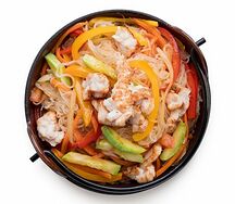 Фунчоза с курицей и овощами