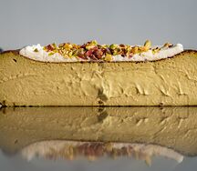 Баскский фисташковый чизкейк 