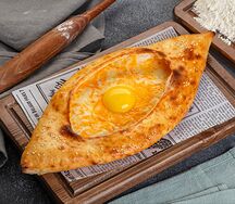 Хачапури по-аджарски