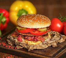 Мега бургер