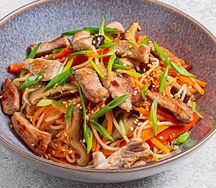 Wok с говядиной с соусом терияки 
