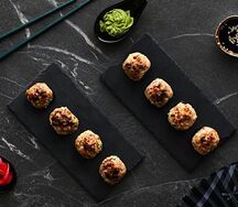 Запеченный ролл Тори с авокадо 