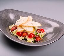 Цезарь с курицей