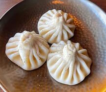 Хинкали с говядиной и бараниной