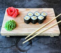 Ролл с омлетом