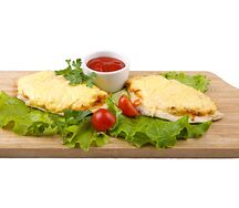 Курица запеченная с овощами