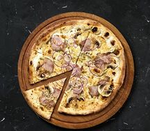 Пицца Мясная с бужениной