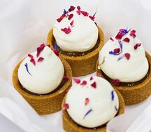 Мини-тарталетка Манго-малина