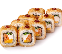 Два вида сыра и лосось