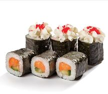 Сливочный ролл с лососем