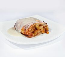 Штрудель с яблоком