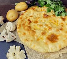 Пирог с картошкой, сыром и грибами