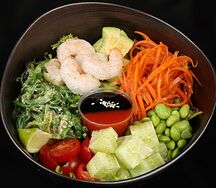 Поке с креветками, эдамамэ (рис)