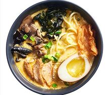 Сырный рамен с курицей и Кимчи