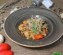 Удон с креветками