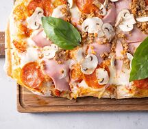 Пицца римская Мясная