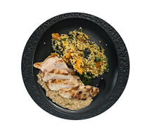 Стейк из индейки с киноа