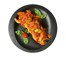 Ригатони с куриной грудкой и рикоттой