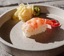 Нигири Креветка ама эби