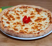 Пицца Белоснежка 32 см