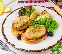 Котлетки щучьи с цветной капустой и гренками