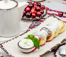 Сырники со сметаной