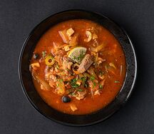 Солянка сборная мясная