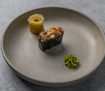 Острые суши Угорь