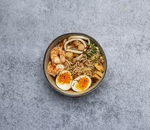 Суп Рамен с морепродуктами