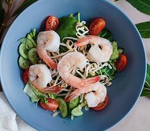 Салат с креветками